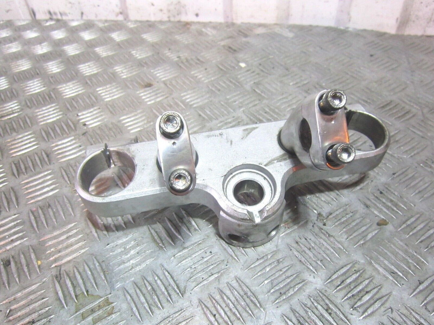 YAMAHA MT03 MT 03 MT-03 TOP YOKE  YEAR 2006