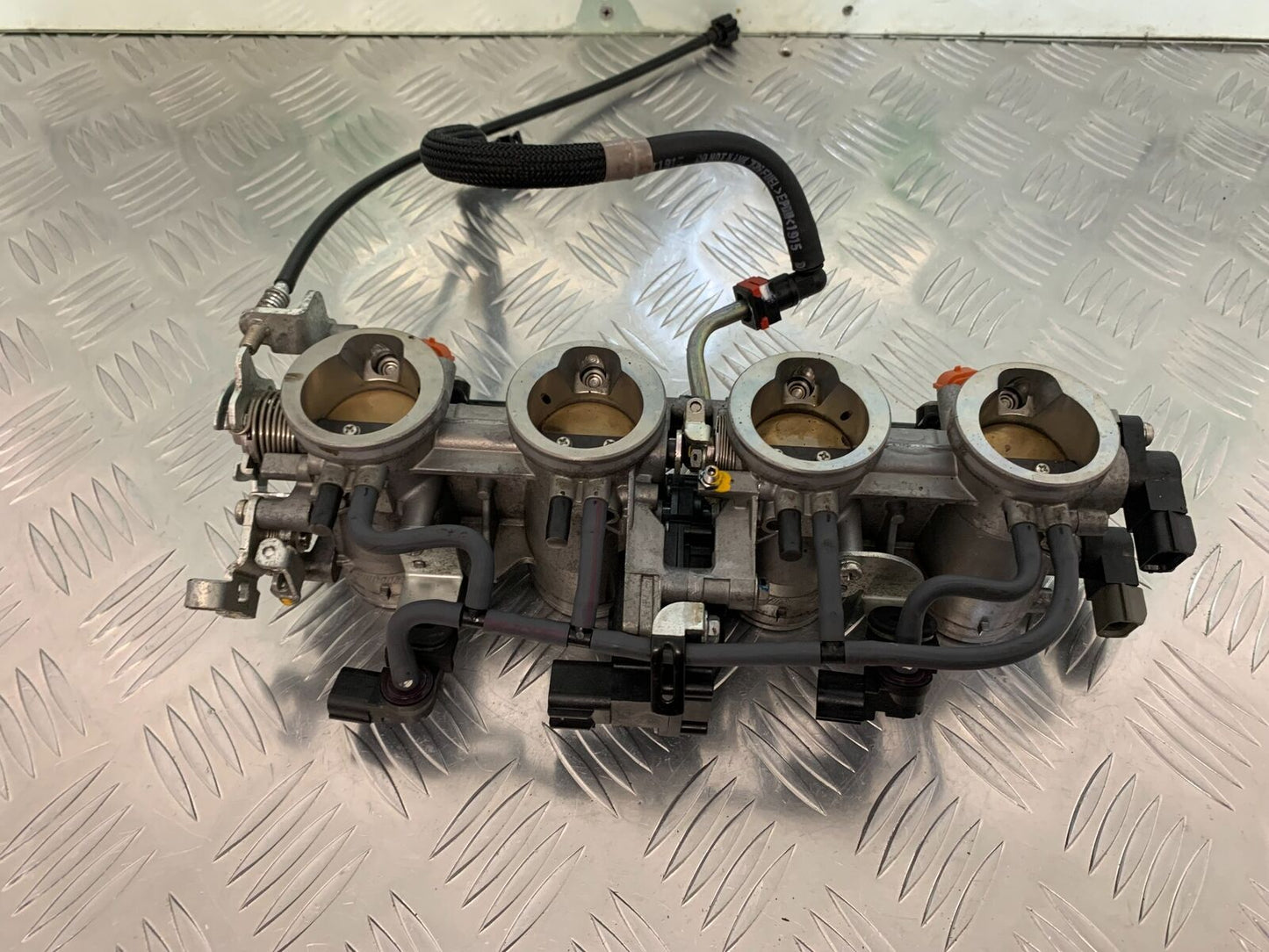 KAWASAKI Z1000 SX THROTTLE BODIES   YEAR 2011-16 (STOCK 942)