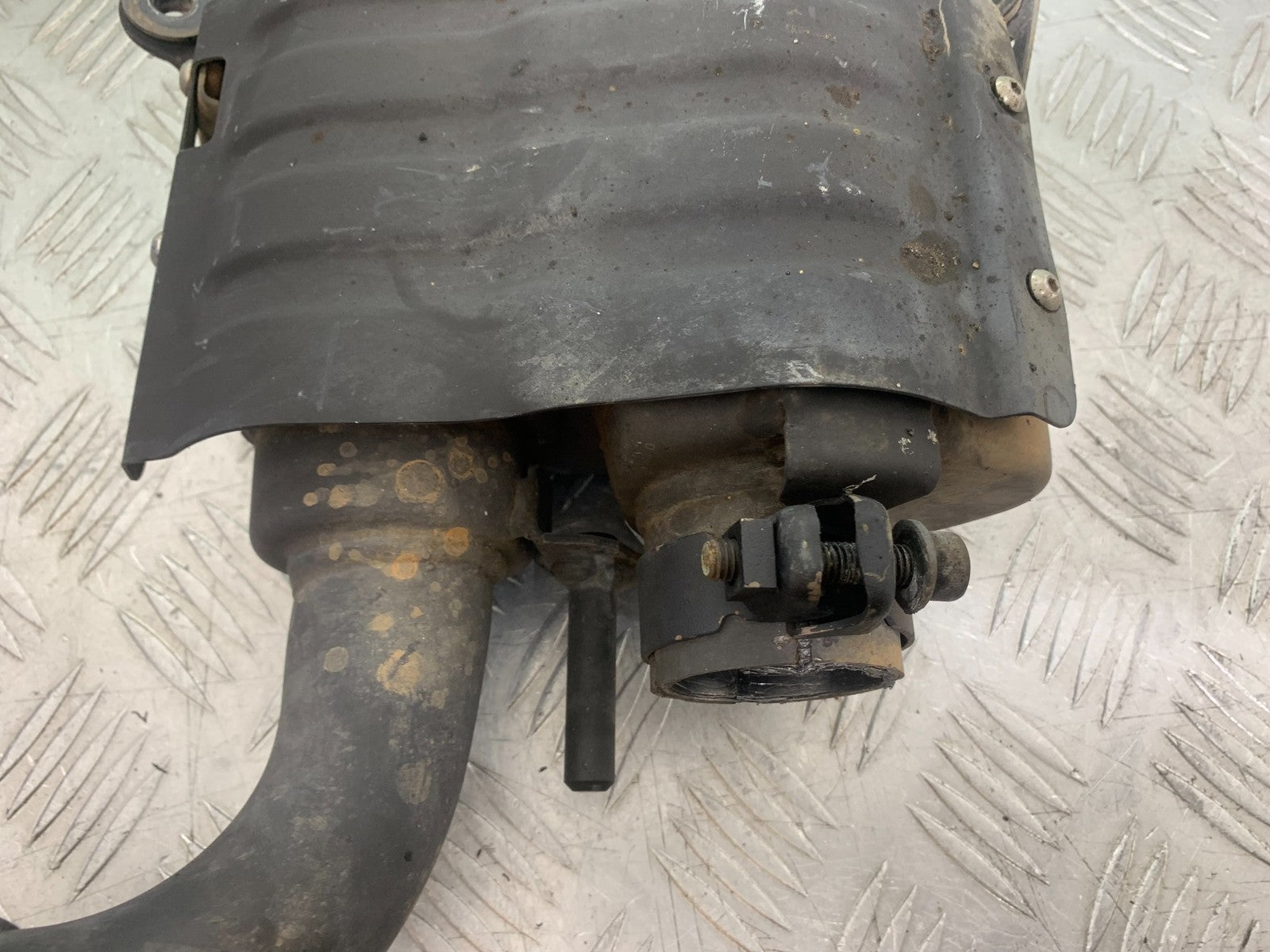 BSA 650 GOLD STAR EXHAUST COLLECTOR BOX   YEAR 2022-2025 (CMB1262)
