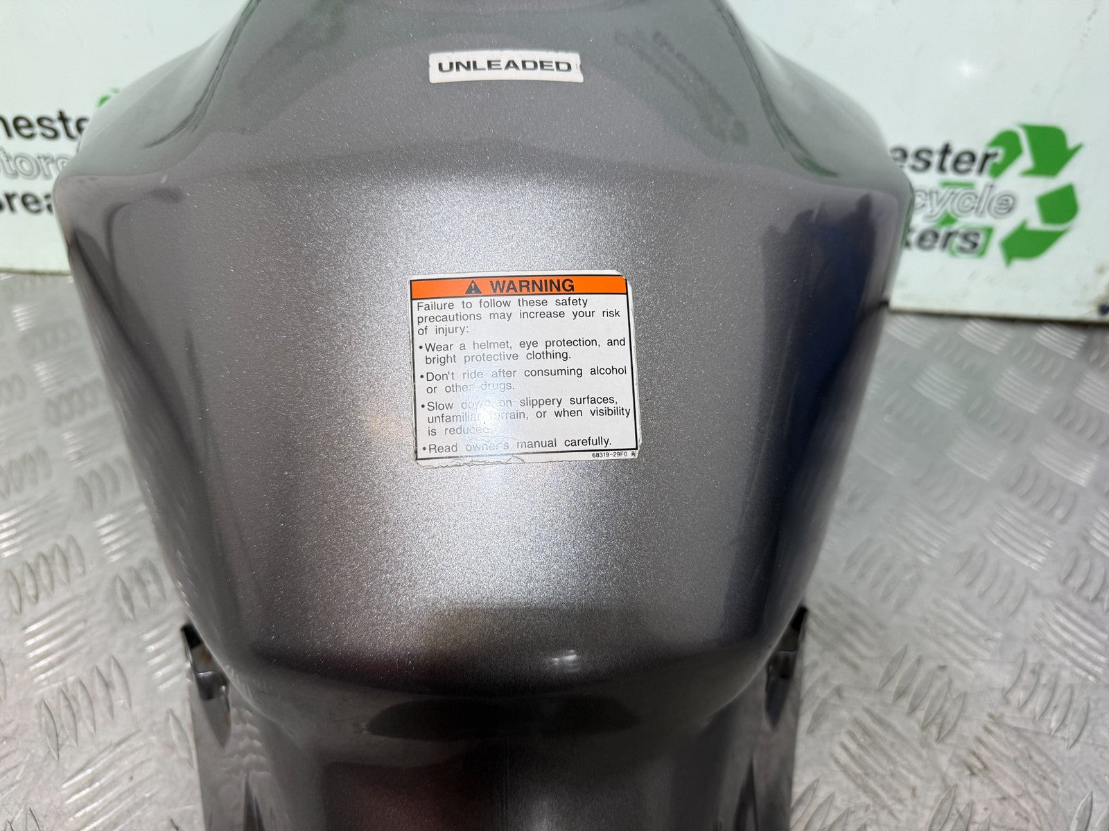 SUZUKI DL1000 DL 1000 V STORM FUEL PETROL TANK YEAR 2002 - 2008