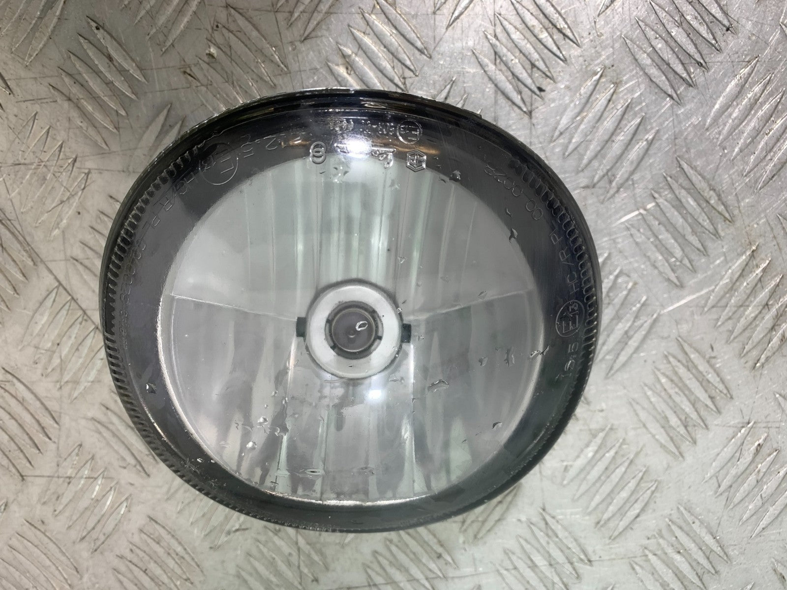 PIAGGIO VESPA GTS 125 HEADLIGHT YEAR 2009-2014  (CMB1261)