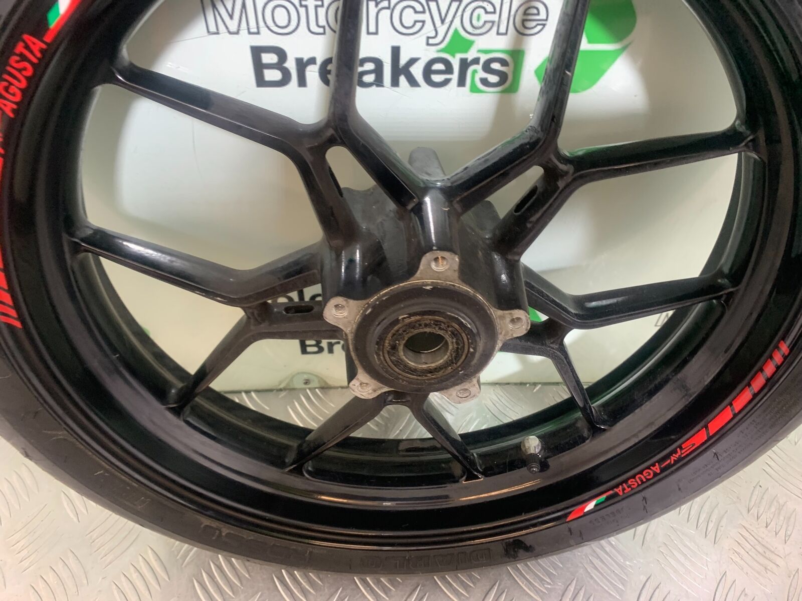 MV AGUSTA TURISMO VELOCE 800 FRONT WHEEL  YEAR 2014-17 (CMB1051)