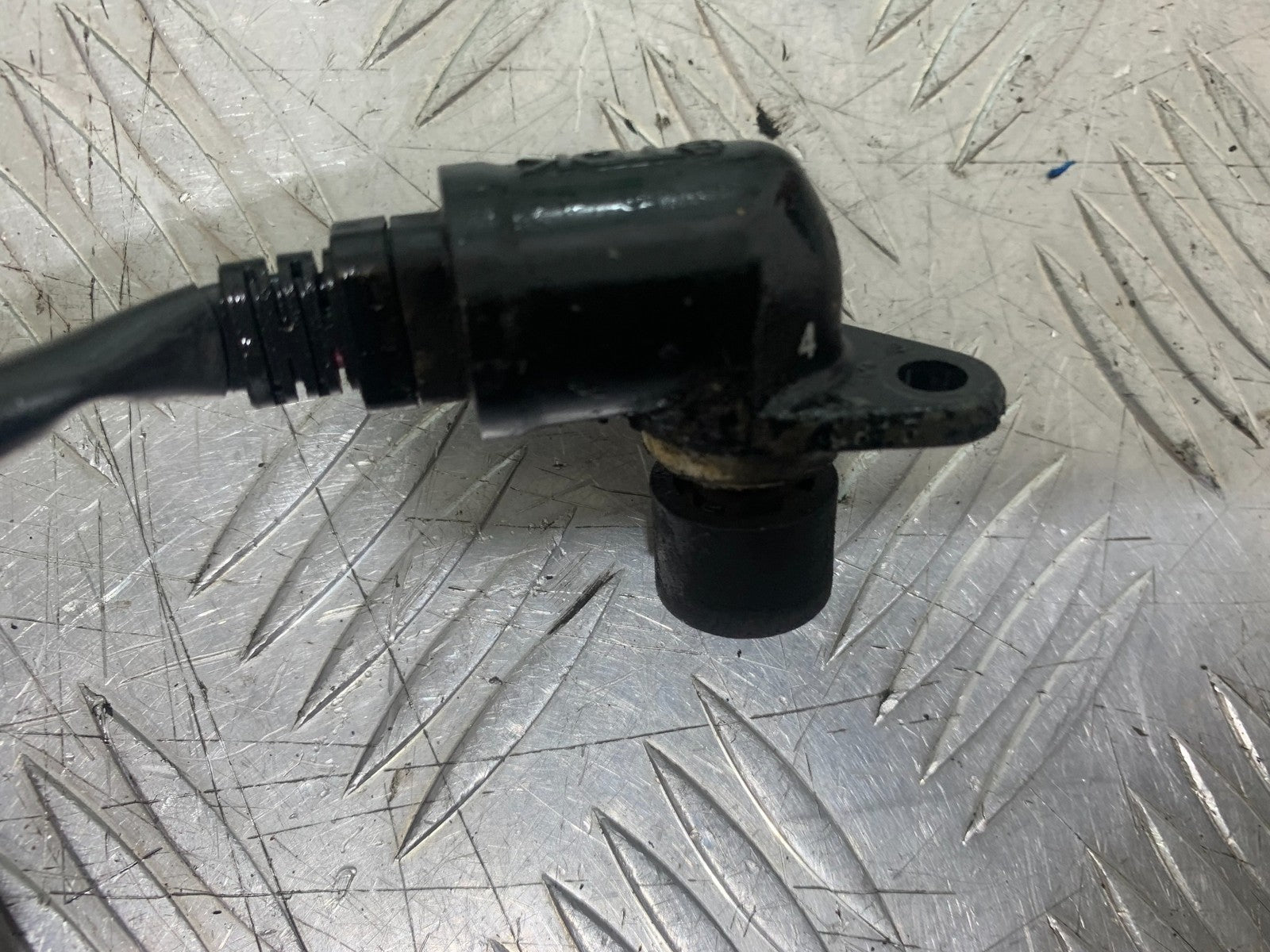 HONDA VFR800 PRE V-TEC SPEEDO SENSOR  YEAR 1998-2001 (CMB1233)