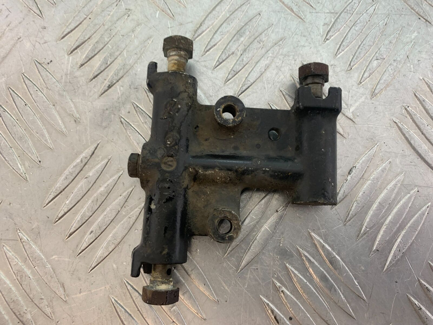HONDA CX500 CX 500 FRONT BRAKE SPLITTER  YEAR 1980 (CMB1131)