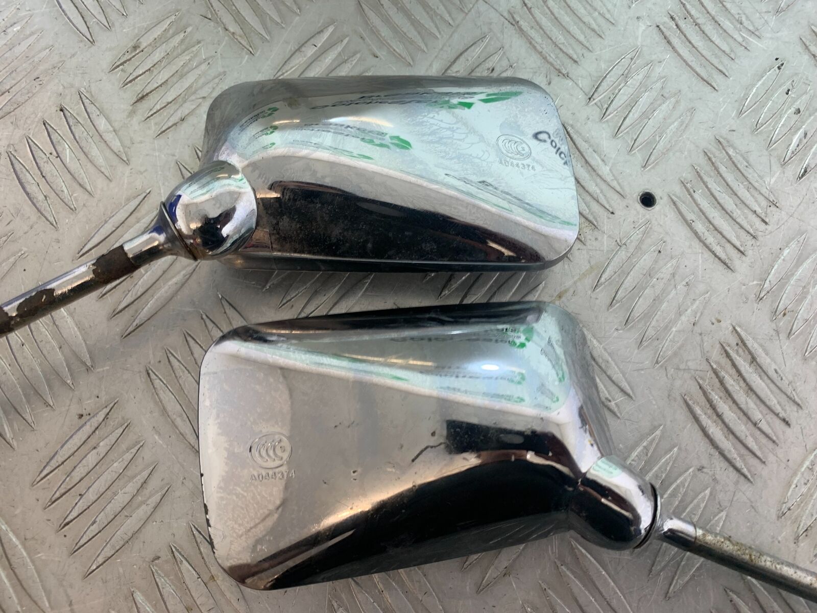 KAWASAKI Z750 ZR750 ZR-7S MIRRORS   YEAR 1999-05 (CMB1135)