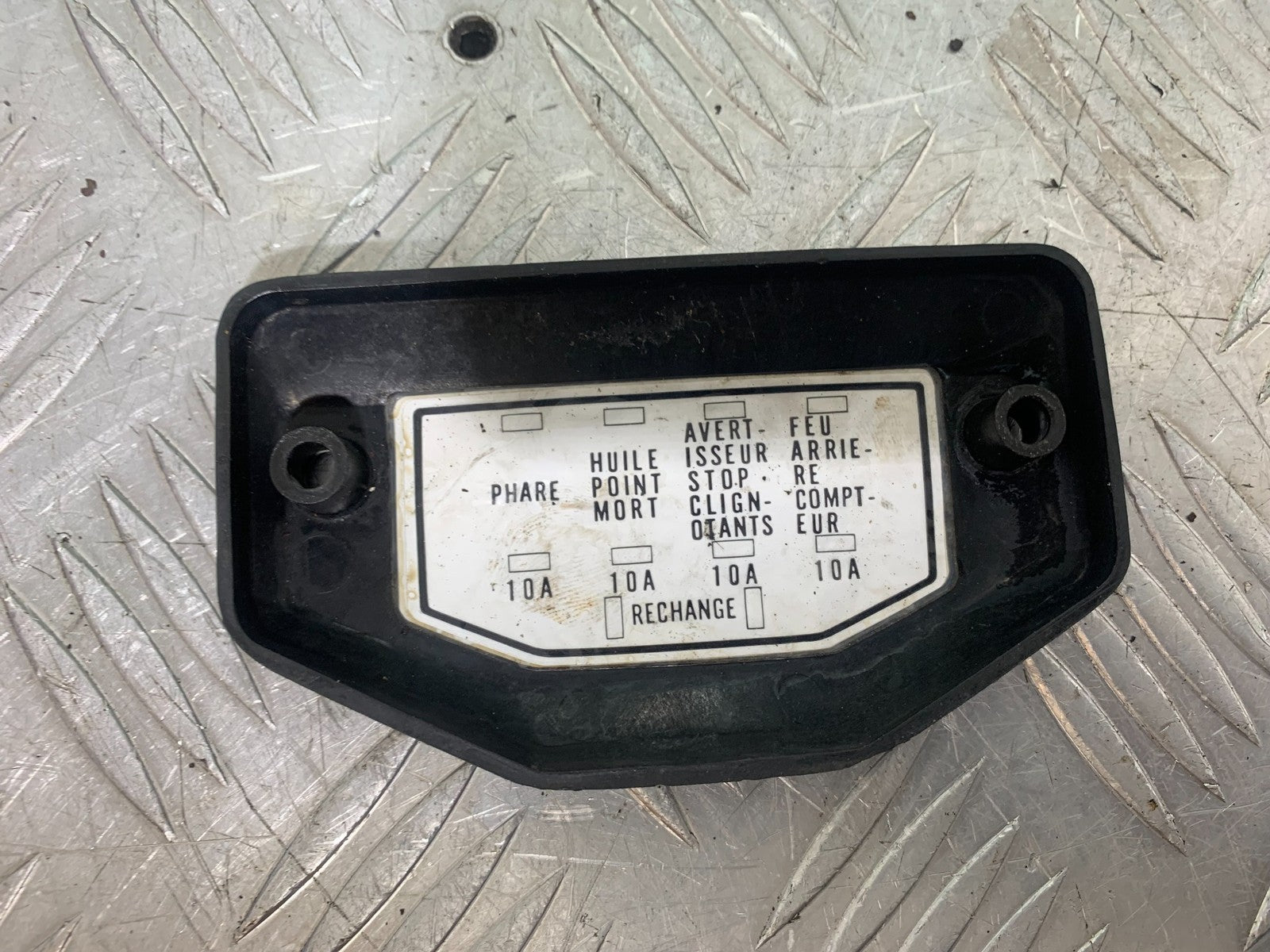 HONDA GL500 GL 500 SILVERWING FUSE BOX COVER  YEAR 1981-82 (CMB1168)