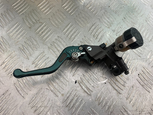 HONDA CBR1000 rr FIREBLADE CLUTCH MASTER CYLINDER   YEAR 2006 (CMB1220)