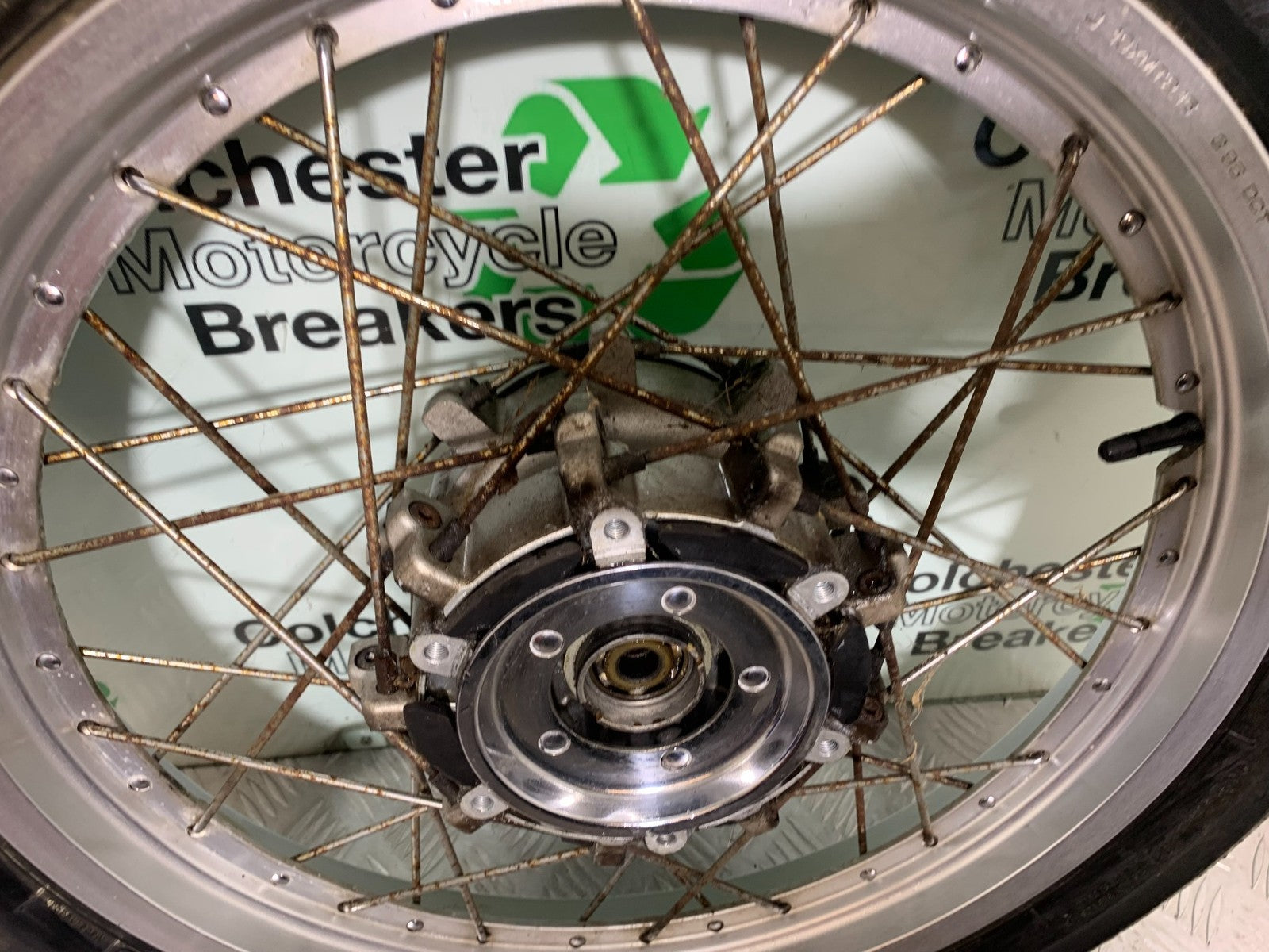 YAMAHA XV1100 XV 1100 VIRAGO FRONT WHEEL   1990-1999 (CMB1243)