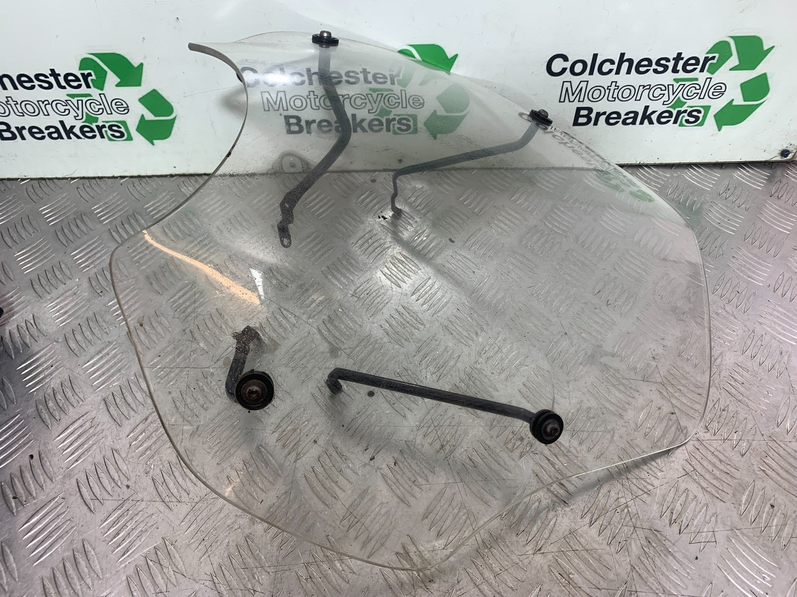 BMW R850 R R850R SCREEN AND BRACKETS   YEAR 1994-2002 (CMB1170)