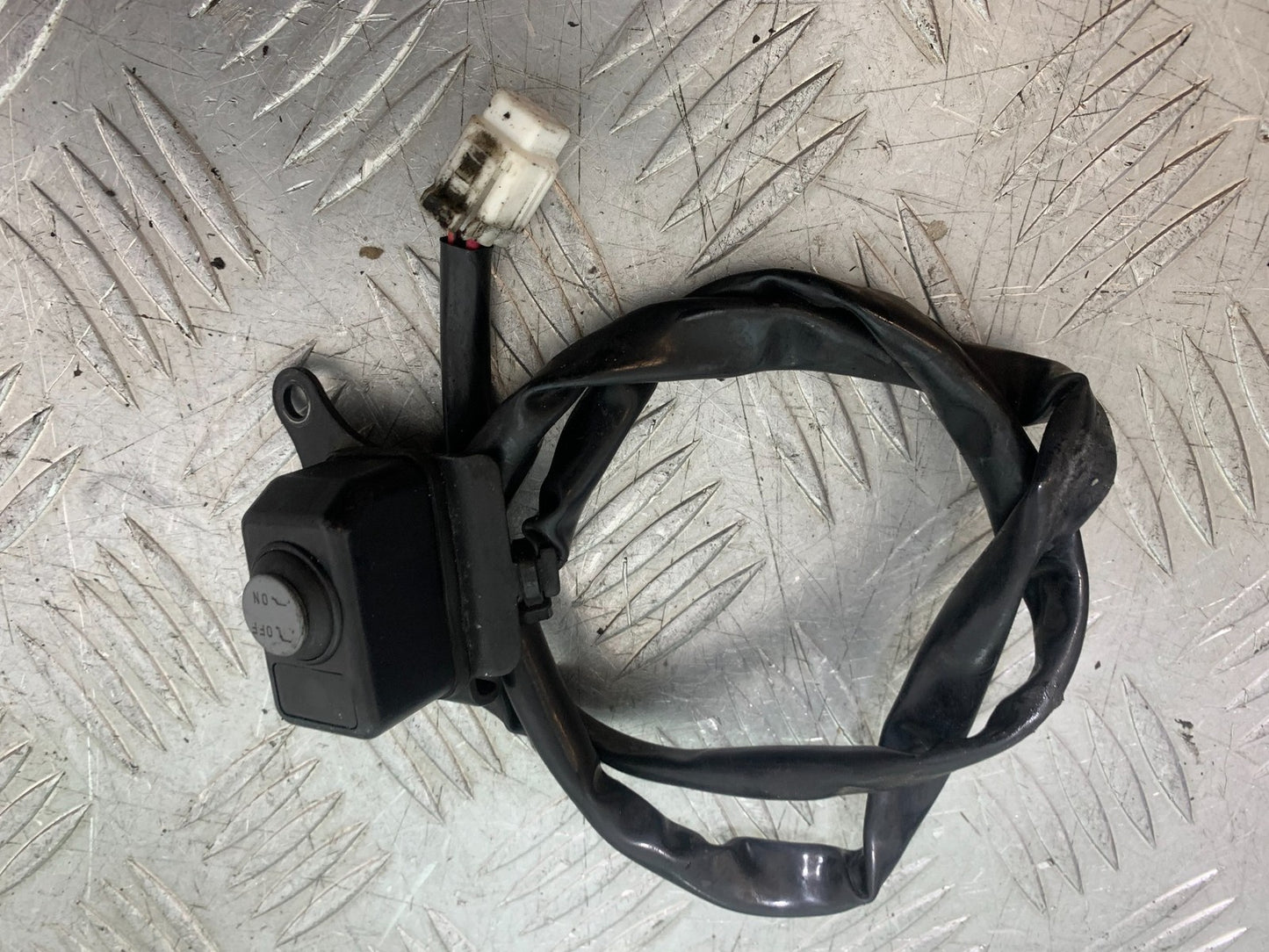 KAWASAKI 650 VERSYS FOG LIGHT SWITCH  YEAR 2015-2018 (CMB1288)