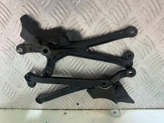 KTM 990 SUPERMOTO T ENGINE BRACKETS  YEAR 2010-2011  (CMB1127)