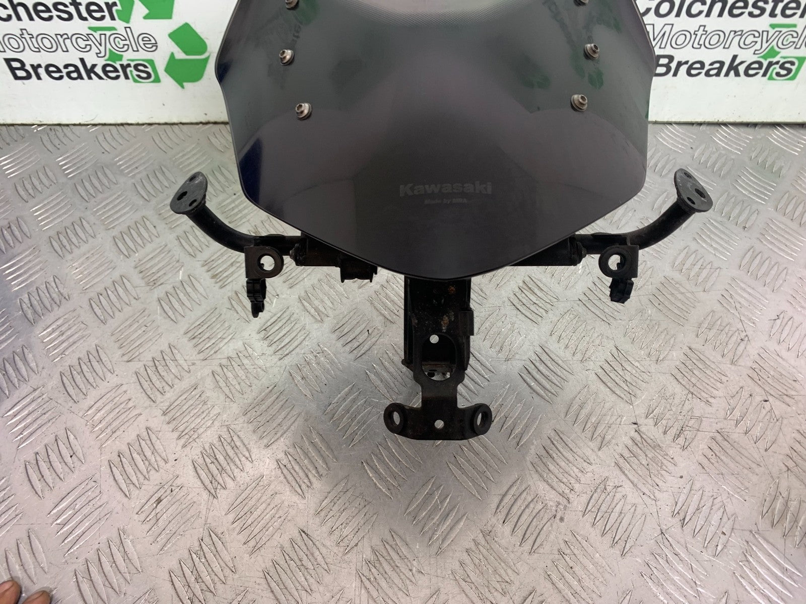 KAWASAKI Z1000 SX FAIRING BRACKET AND SCREEN  YEAR 2014-16 (CMB1264)