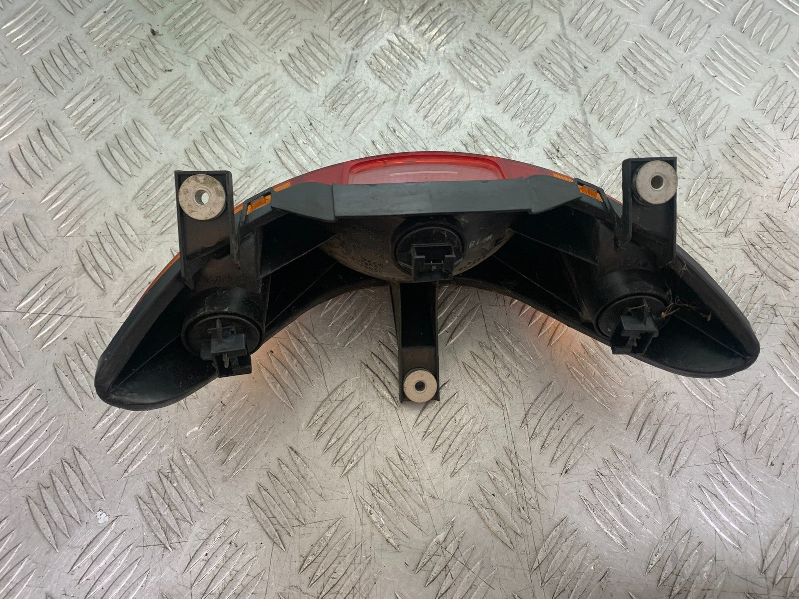 HONDA NT650 V DEAUVILLE REAR LIGHT  YEAR 1998-01(CMB1320)