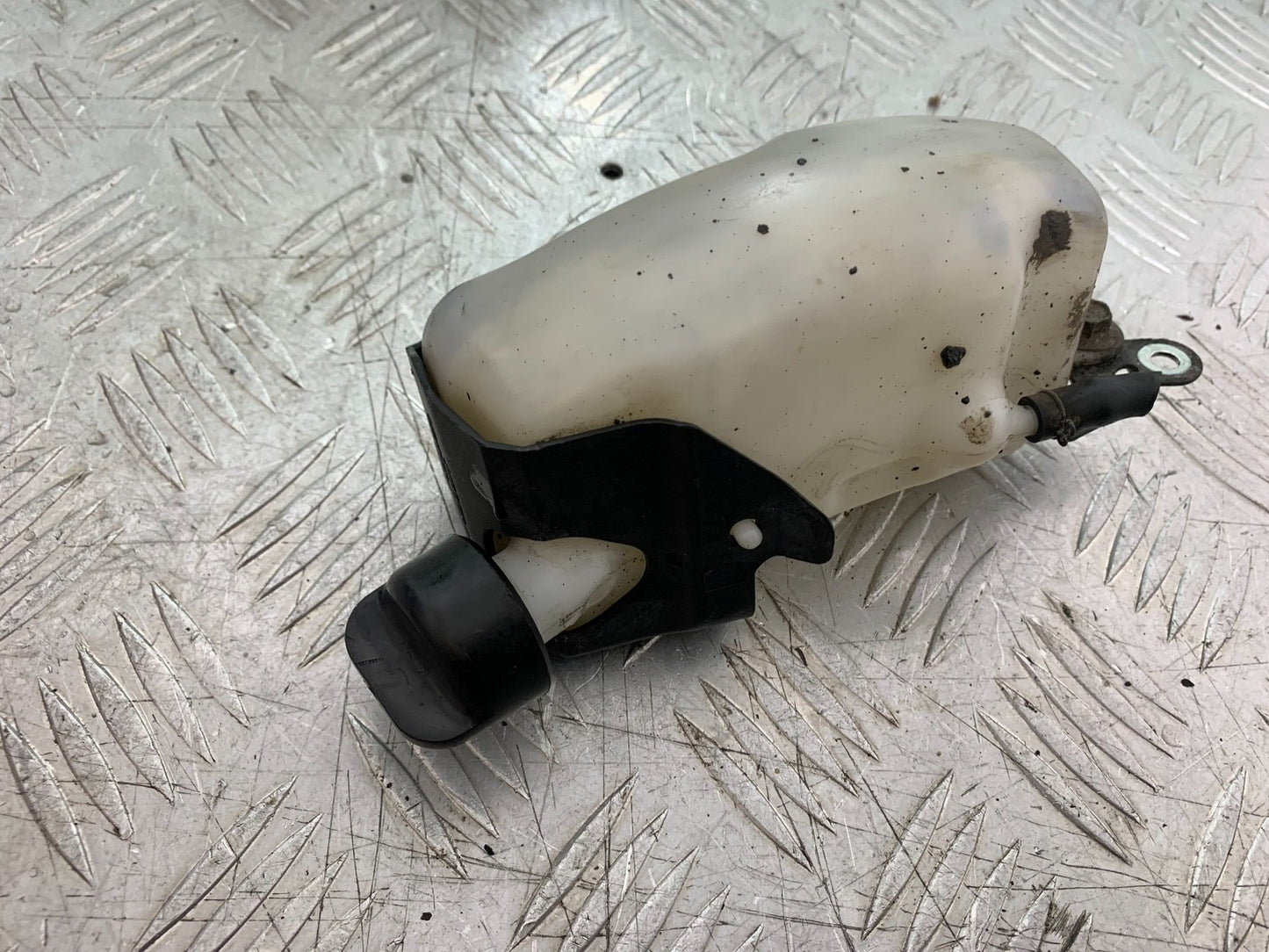 HONDA CB650F CB 650 FA-E COOLANT BOTTLE  YEAR 2014-2017 (CMB1226)
