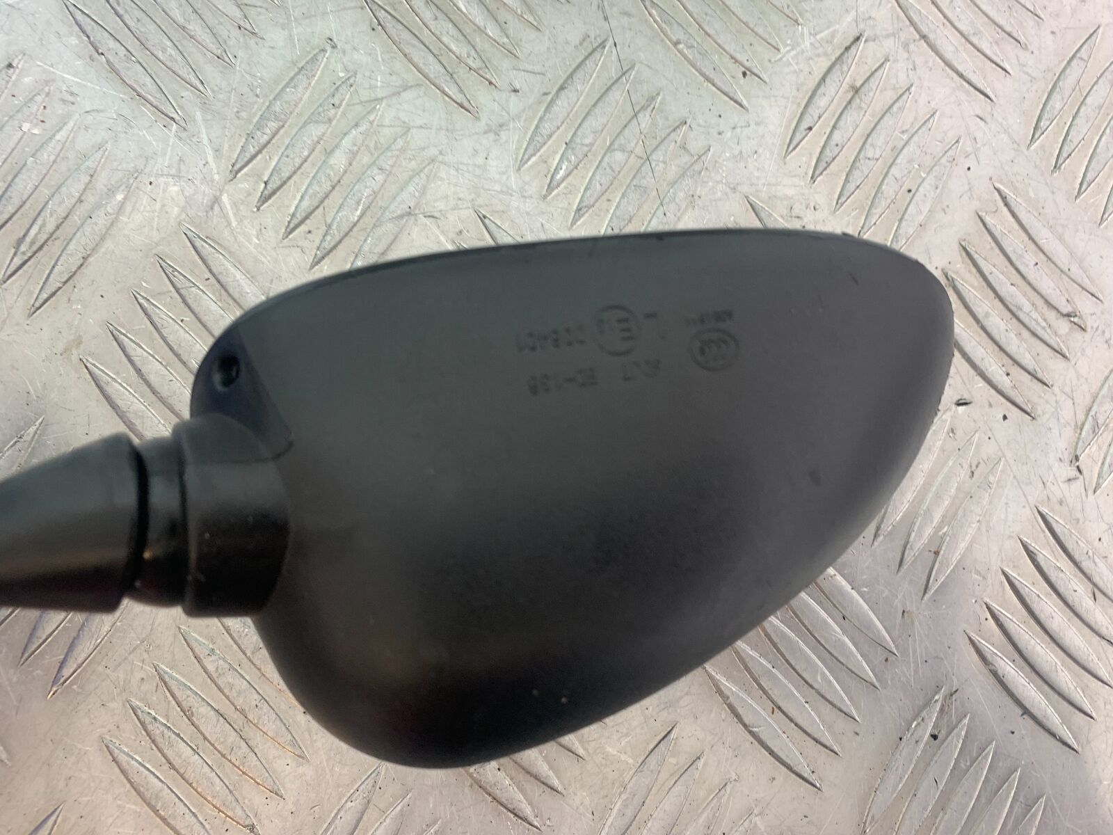 SUZUKI GSF1250 GSF 1250 BANDIT RIGHT MIRROR YEAR 2007-2011 (CMB1125)