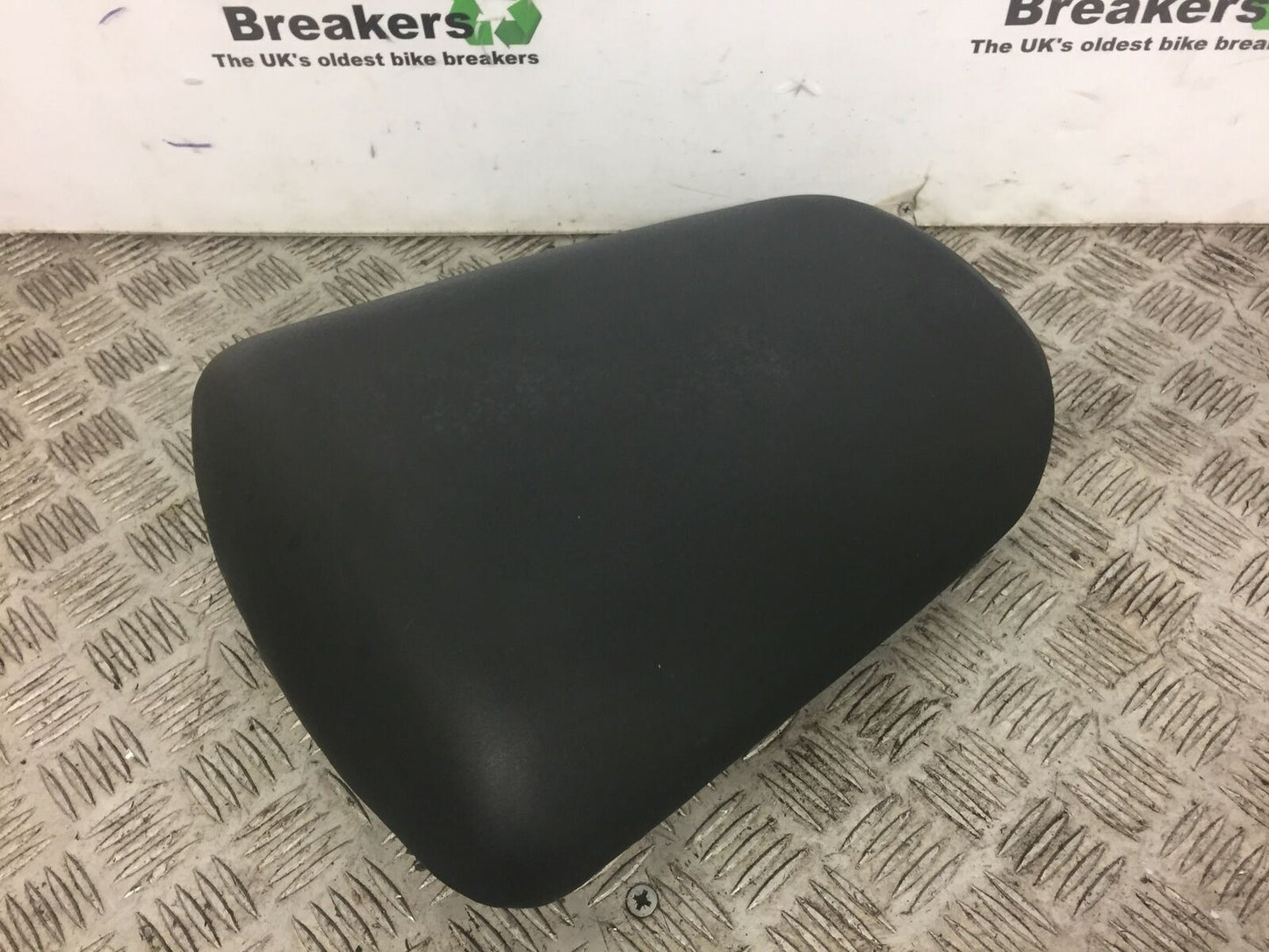 KAWASAKI ZX6R ZX6 J REAR SEAT   YEAR 2000