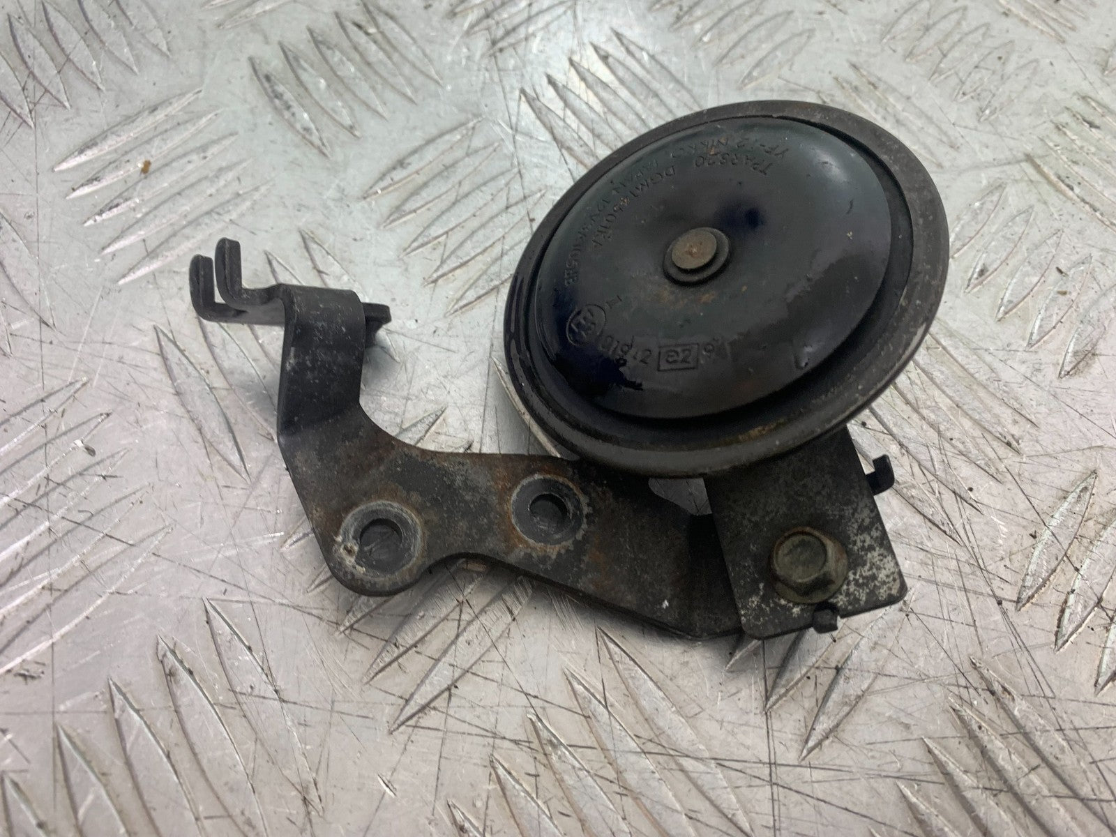 YAMAHA YZF R1 4C8 HORN  YEAR 2007-2008 (CMB1237)