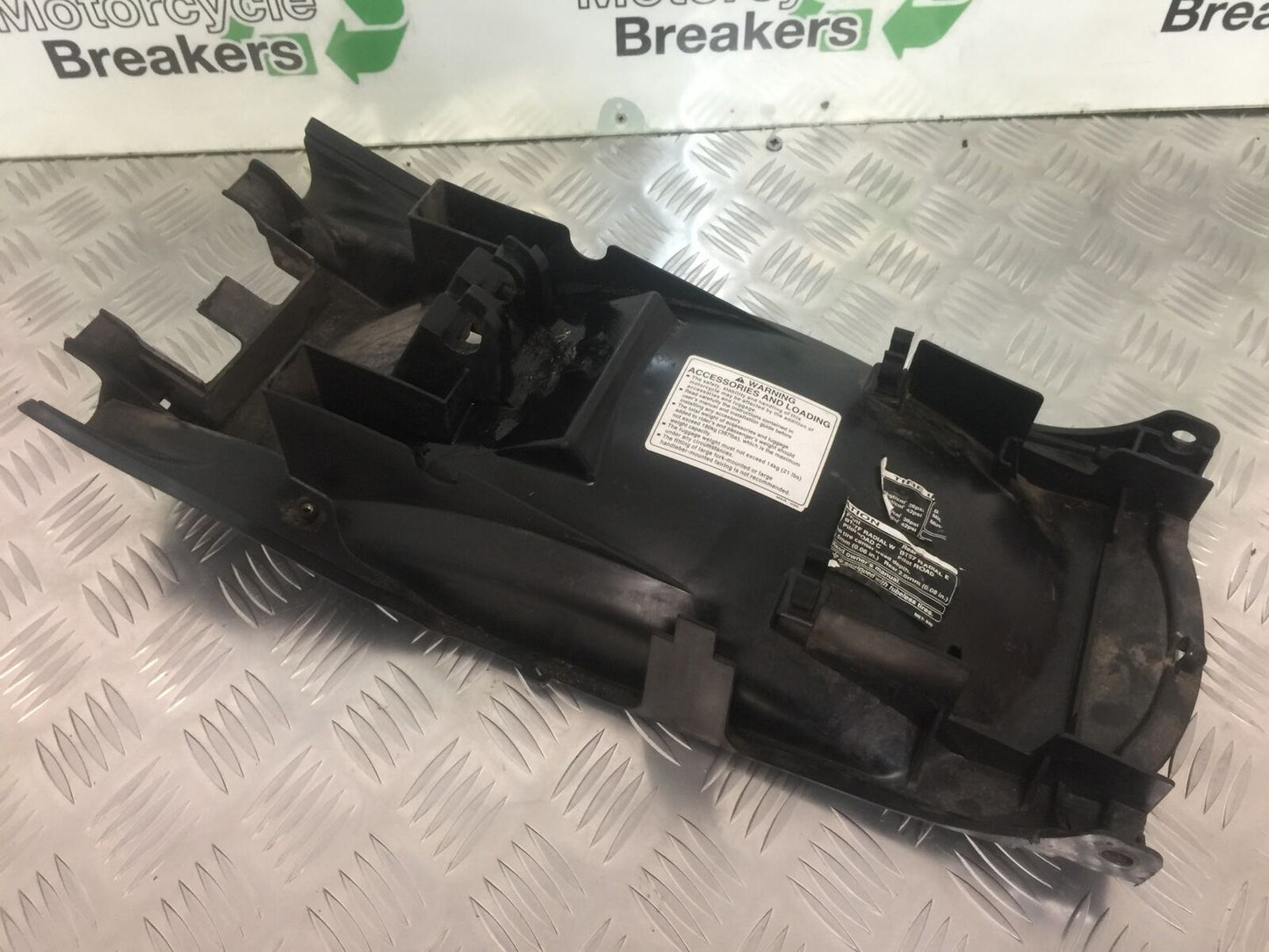 HONDA CBF500 CBF 500 UNDERTRAY  YEAR 2004-08 (STOCK 917)