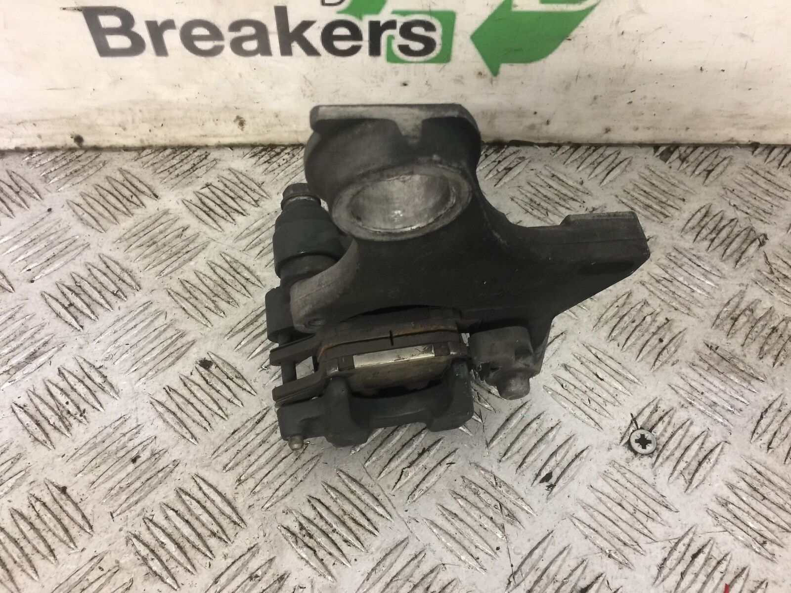 YAMAHA R6 5SL REAR BRAKE CALIPER   YEAR 2004 (STOCK 666)