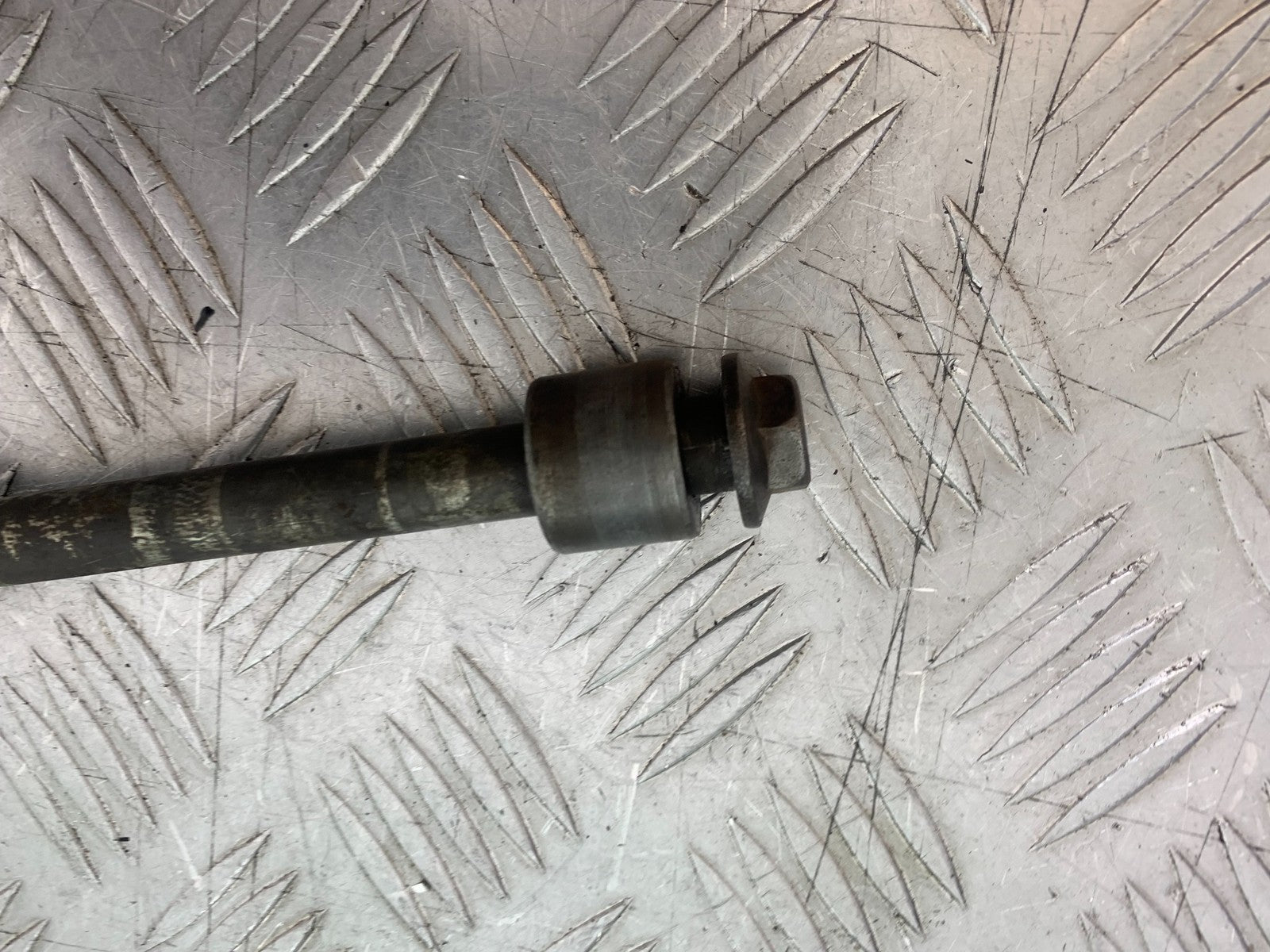 HONDA XL125 VARADERO REAR WHEEL SPINDLE  YEAR 2001-2006  (CMB1210)