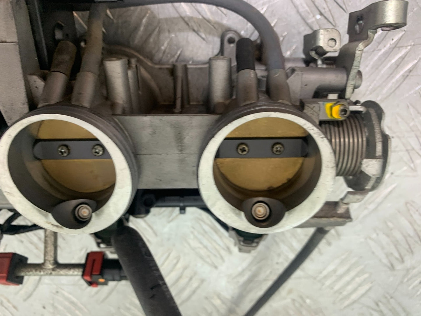 KAWASAKI ZX10R ZX10 R THROTTLE BODIES   2008-2010 (CMB1206)