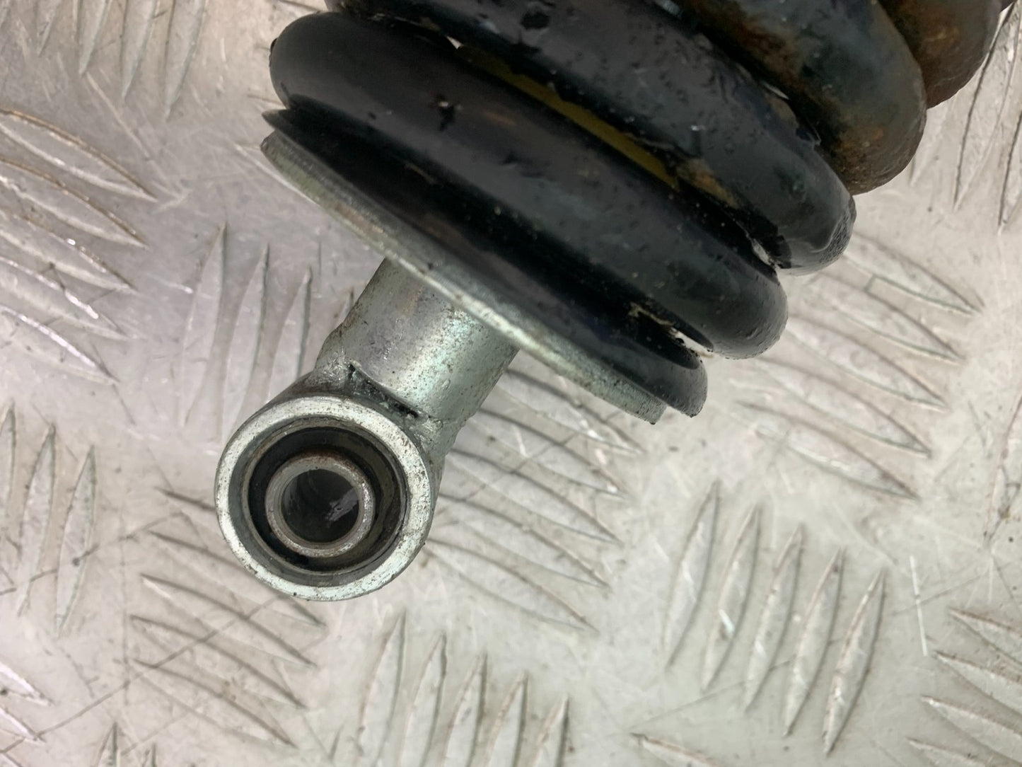 ROYAL ENFIELD HIMALAYAN 411 REAR SHOCK  YEAR 2018-2023 (CMB1279)
