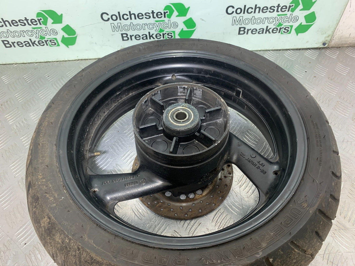 YAMAHA FZS600 FAZER 600 REAR WHEEL  YEAR 1998-2001 (CMB1267)