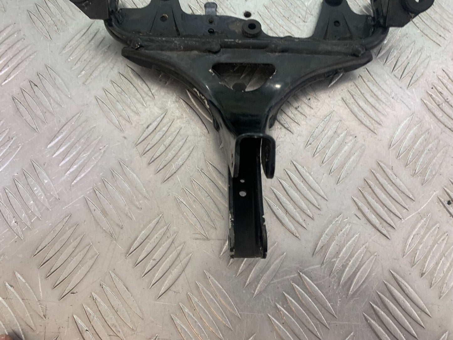 KAWASAKI ZX6R ZX6 J FAIRING BRACKET   YEAR 2000 (CMB1129)