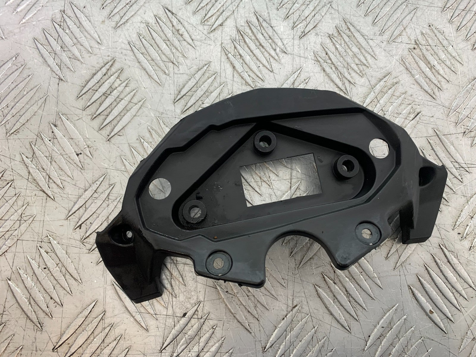 BENELLI BN125 BN 125 SPEEDO SURROUND   YEAR 2018-2021 (CMB1245)