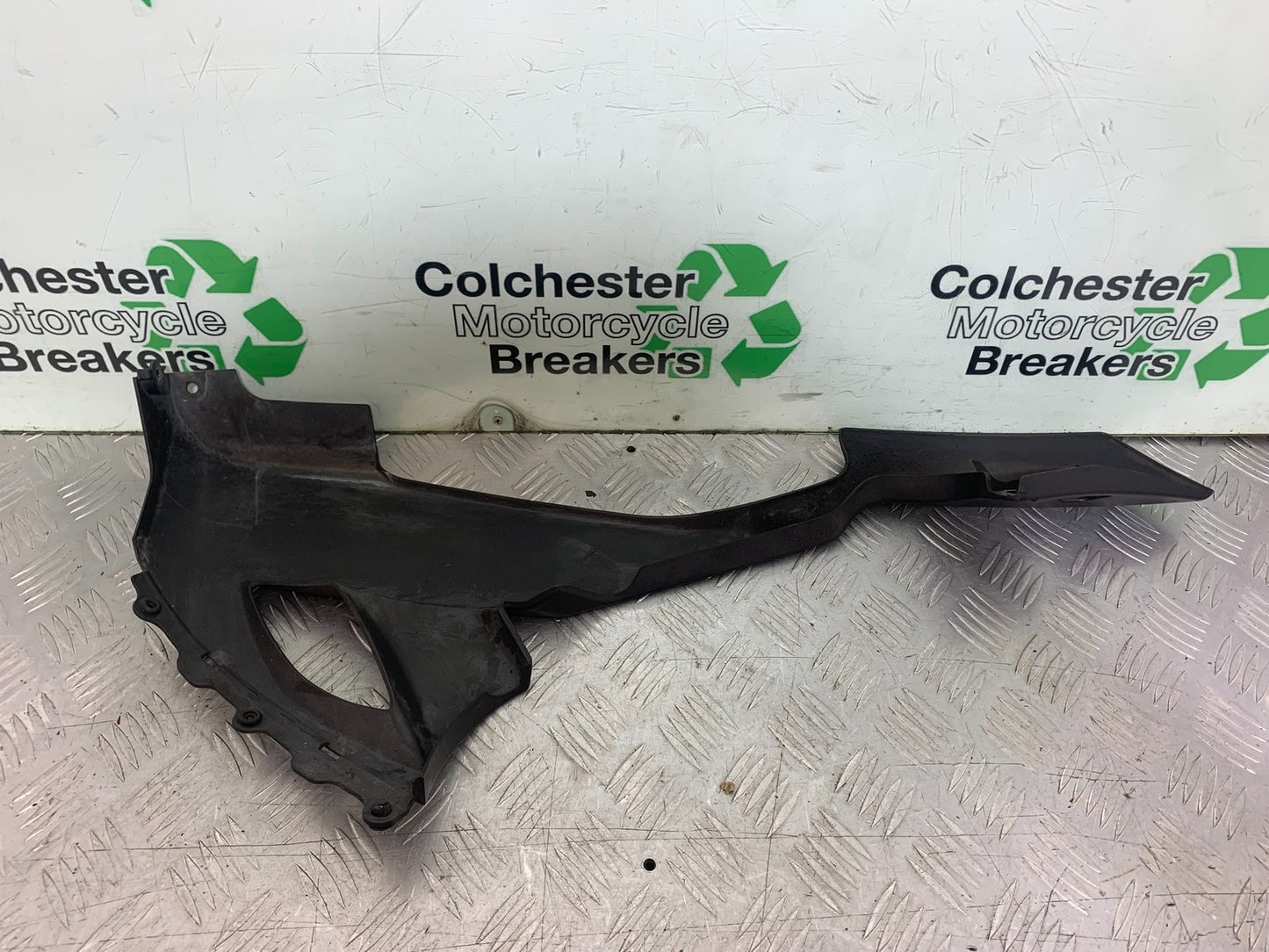 KAWASAKI ZX10R ZX10 R LEFT BELLYPAN  2008-2010 (CMB1206)