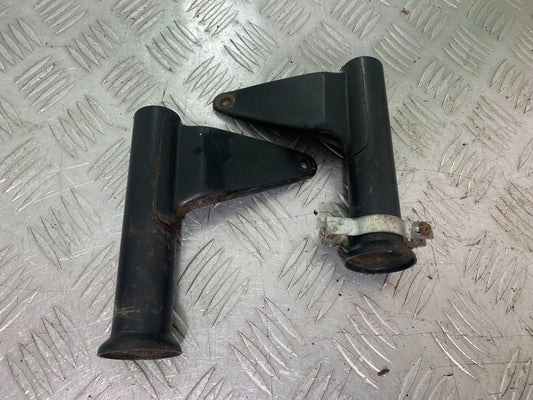 HONDA CG125 CG 125 HEADLIGHT BRACKETS   YEAR 1998-2000 (CMB1282)