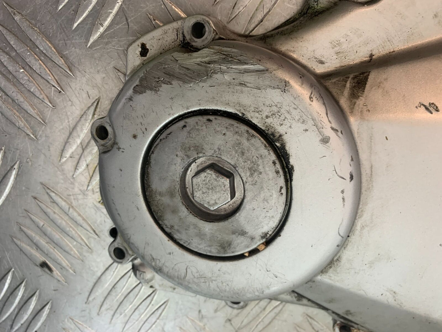 HONDA CBR600 CBR 600 F  CLUTCH COVER YEAR 2000-2003(CMB1091)