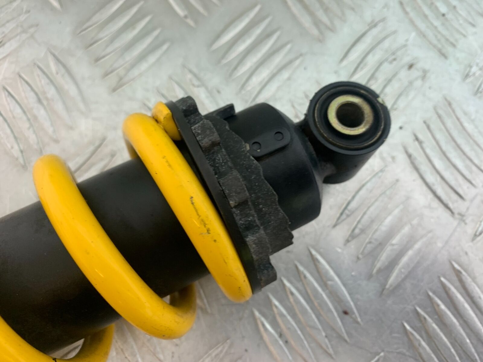 APRILIA 650 PAGASO STRADA REAR SHOCK  YEAR 2005-2010 (CMB1057)