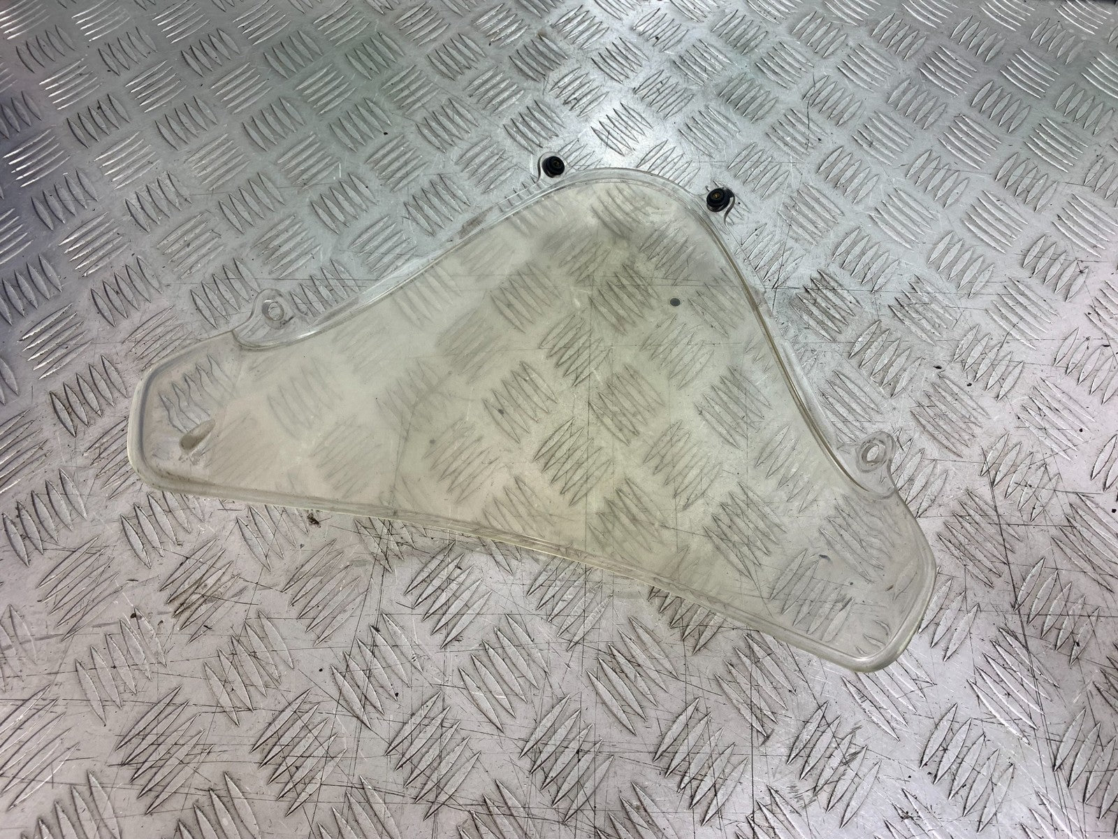 SUZUKI SV650 SV 650 mk1 SCREEN  YEAR 1999-2002 (CMB1208)