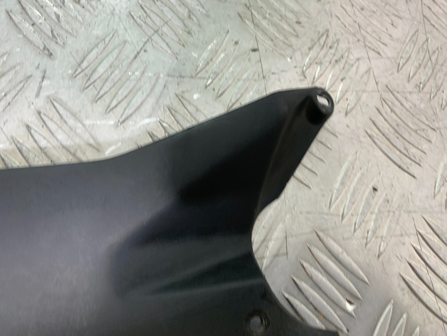 APRILIA RSV1000 RSV 1000 MILLE LOWER FAIRING INFILL PANEL  1998- 2003 (CMB1184)