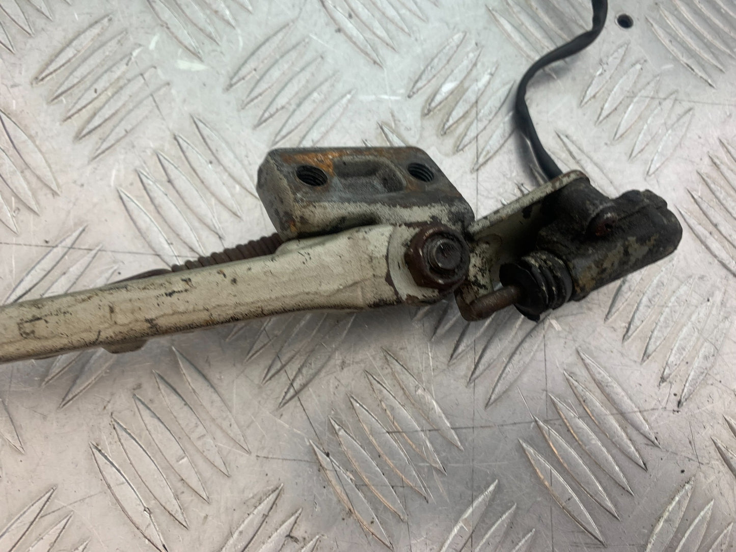 KAWASAKI ZZR1100 D SIDE STAND  YEAR 1993-2001 (CMB1164)