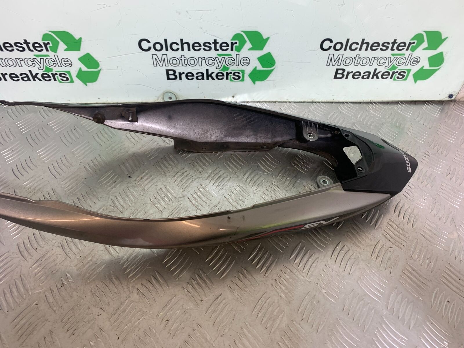 SUZUKI SV650 X SV 650 X TAIL PIECE   YEAR 2018-2022  (CMB1081)