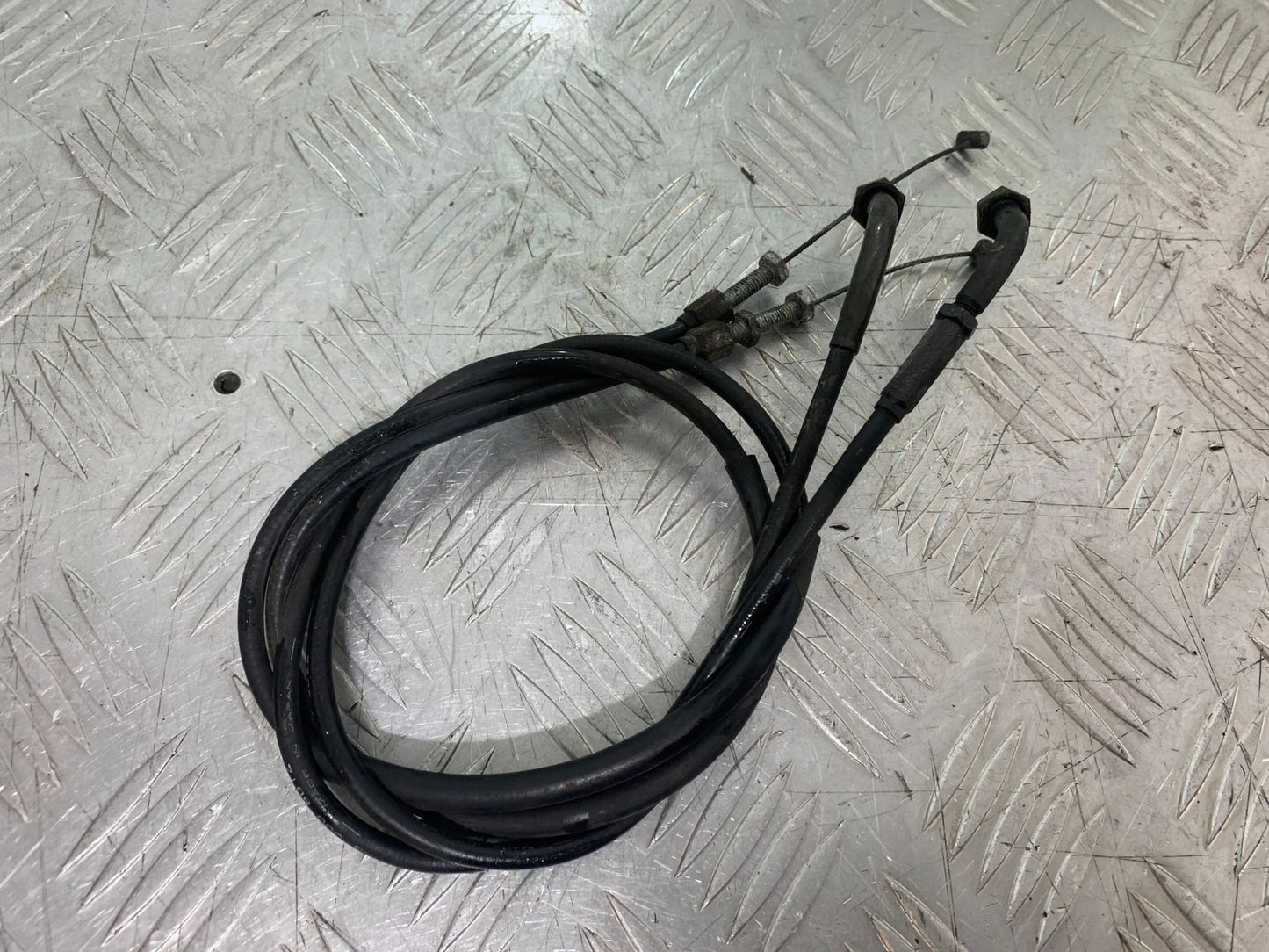 HONDA VFR800 PRE V-TEC THROTTLE CABLES  YEAR 1998-2001 (CMB1233)