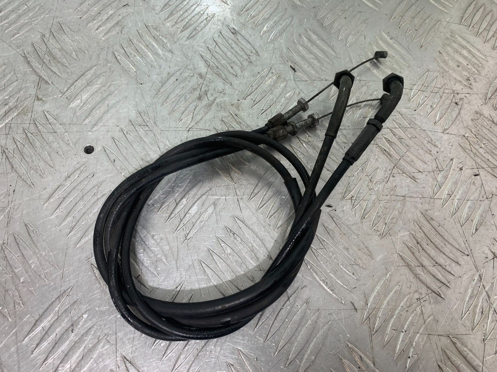 HONDA VFR800 PRE V-TEC THROTTLE CABLES  YEAR 1998-2001 (CMB1233)
