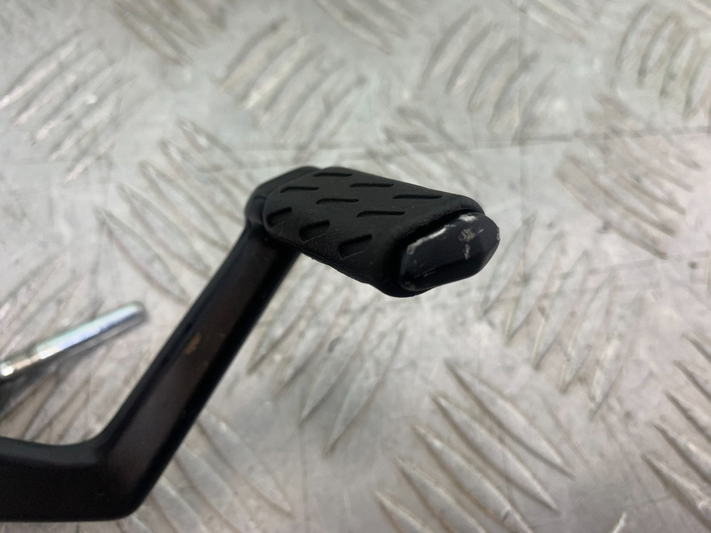 DUCATI 1198 S REAR BRAKE PEDAL  YEAR 2009-2011 (CMB1219)