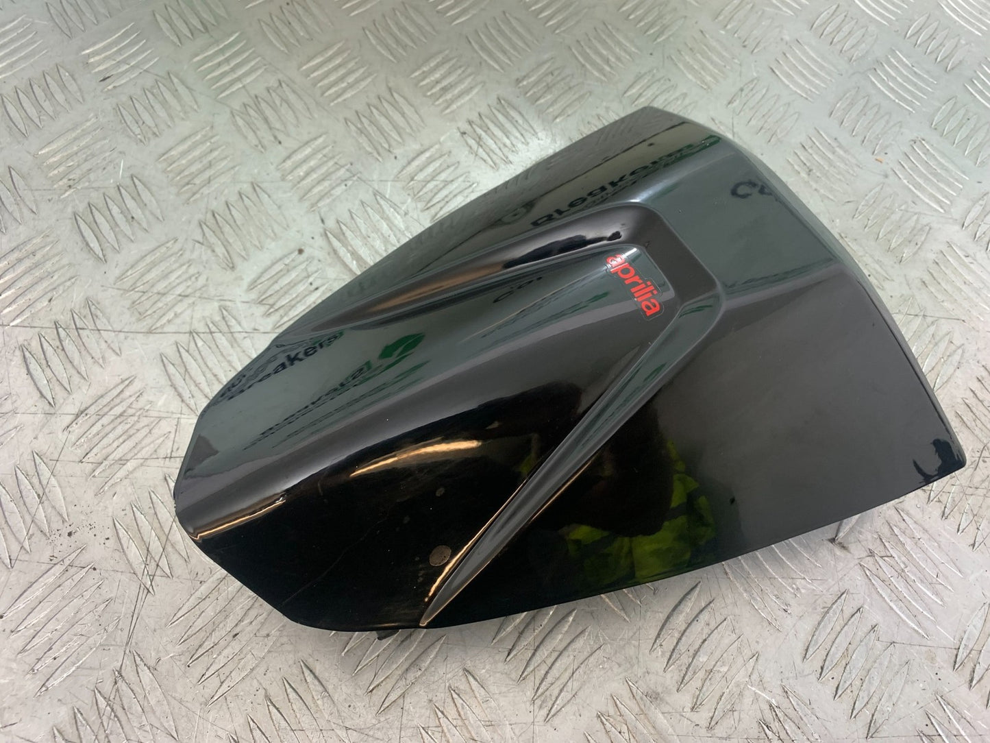 APRILIA RSV1000 R FACTORY MILLE REAR SEAT COWL  2004-09 (CMB1203)