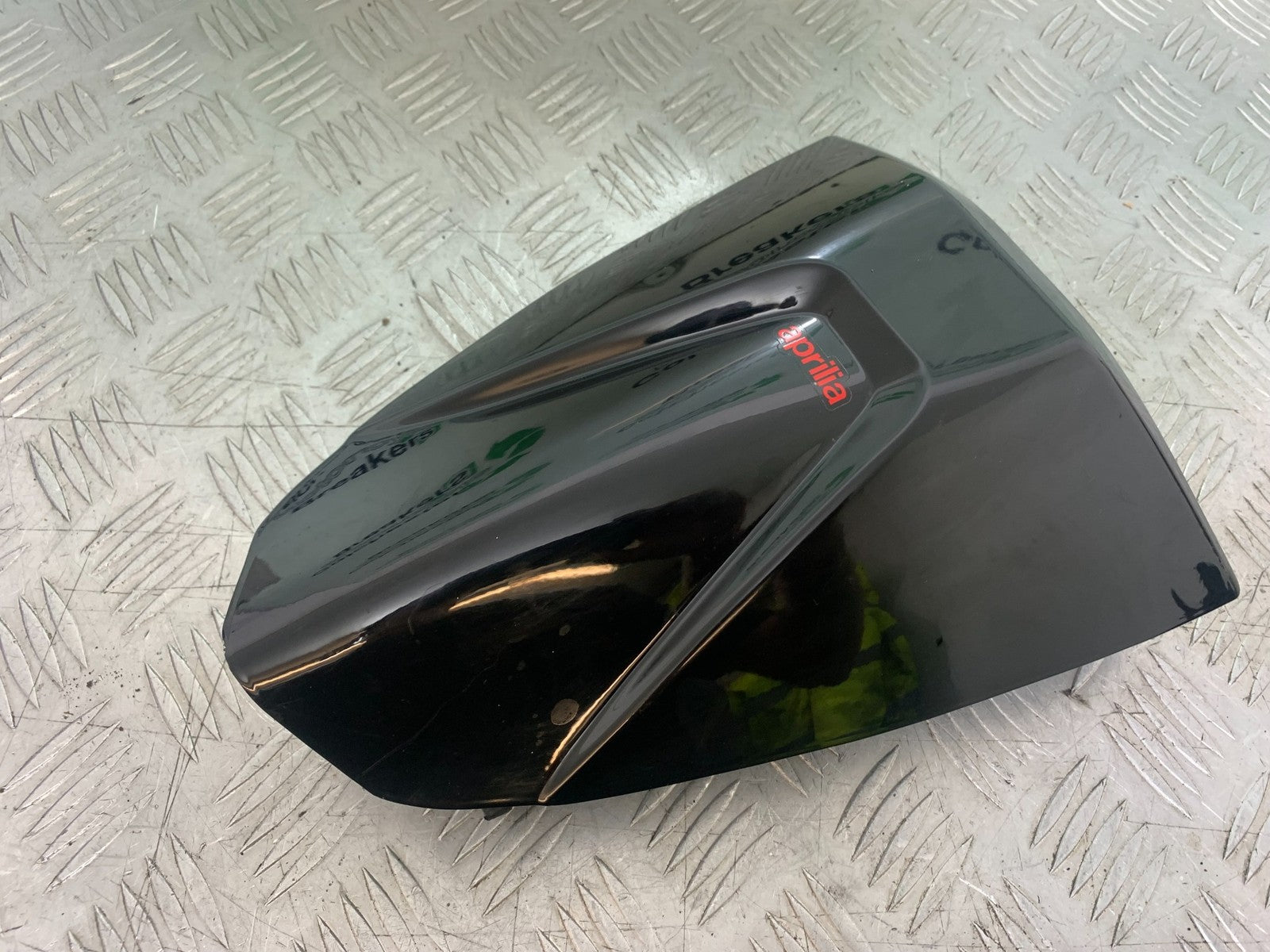 APRILIA RSV1000 R FACTORY MILLE REAR SEAT COWL  2004-09 (CMB1203)