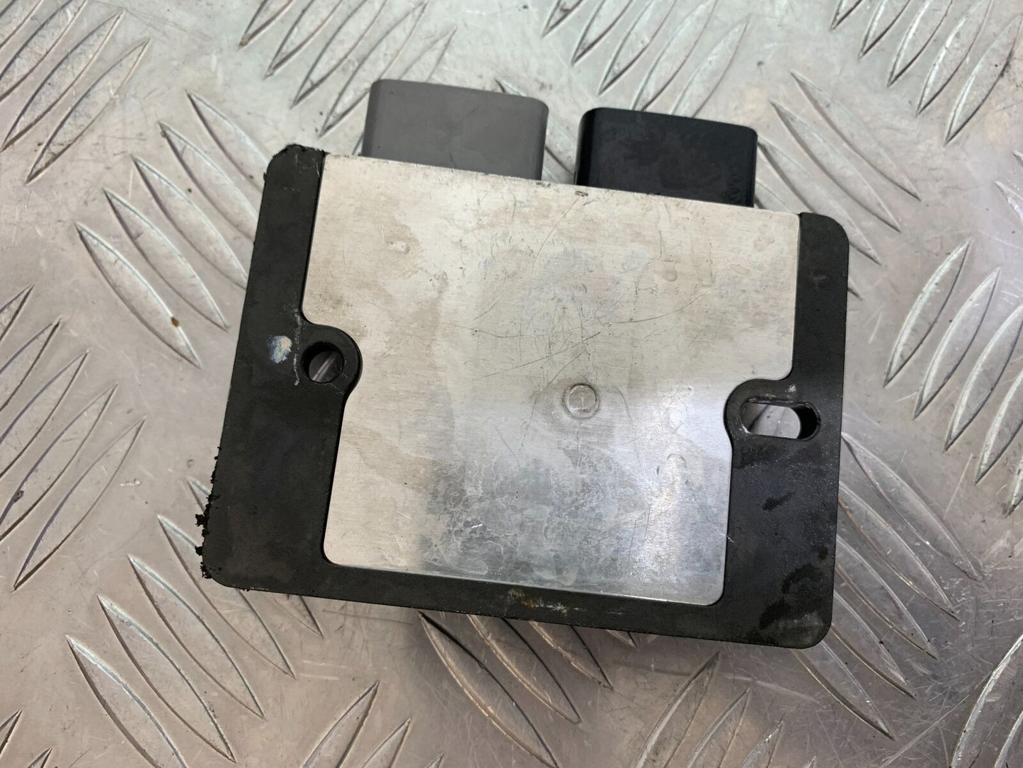 KAWASAKI ZX10R ZX 10R REGULATOR   YEAR 2016-2020 (CMB1015)
