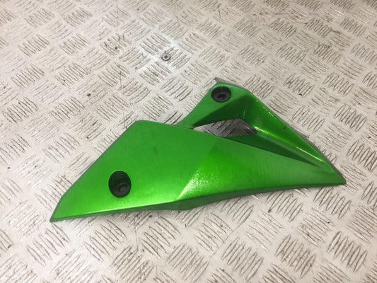 KAWASAKI Z800 Z 800 RIGHT BELLY PAN   YEAR 2015  (STOCK 874)