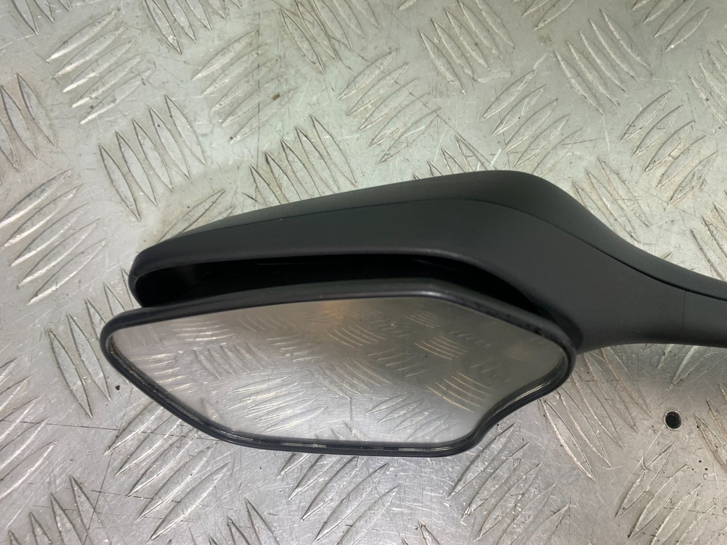 HONDA CBR1000 rr FIREBLADE LEFT MIRROR YEAR 2012-2016 (CMB1198)