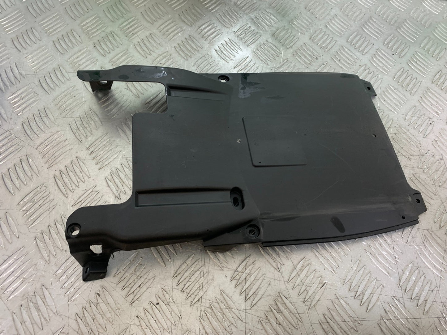 HONDA NSC110 VISION UNDERTRAY  YEAR 2017-2020 (CMB1249)