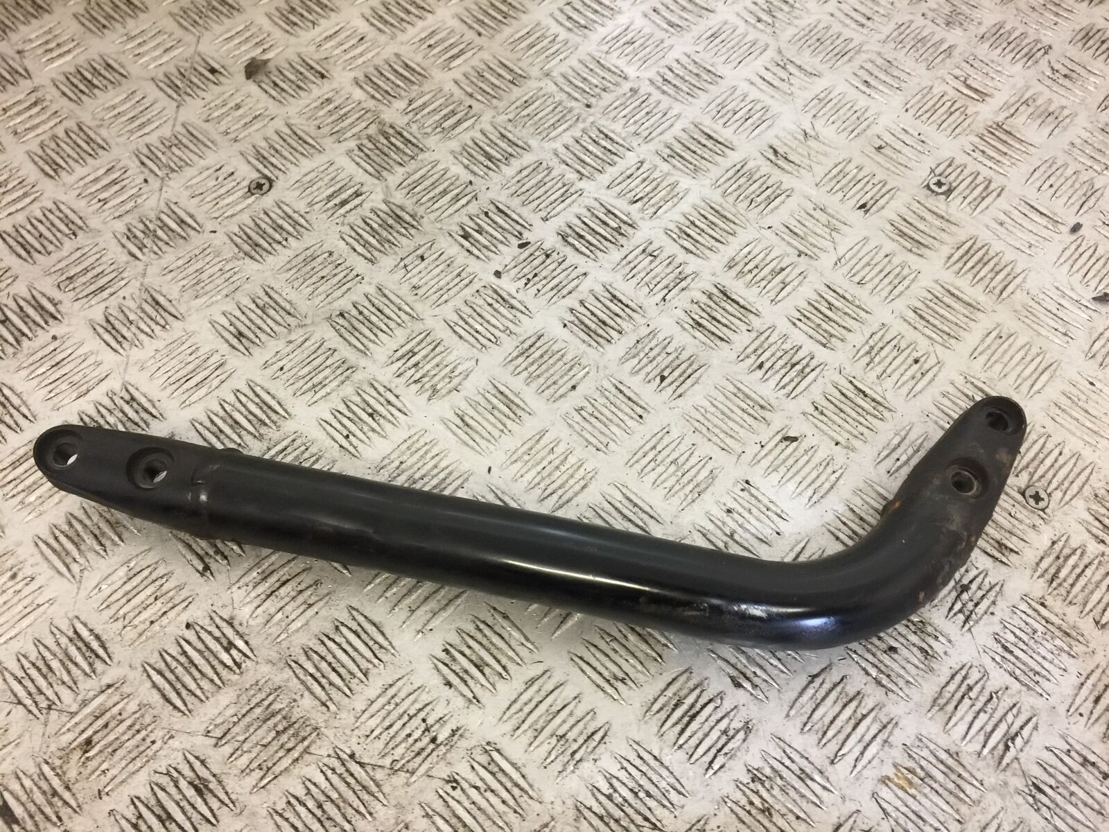 YAMAHA XJR1300 XJR 1300 FRAME RAIL YEAR 1999-2005  (STOCK 708)