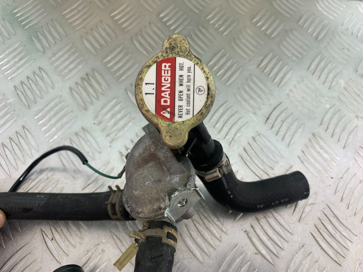HONDA VT1100 C SHADOW SPIRIT THERMOSTAT  2002-2003 (CMB1035)