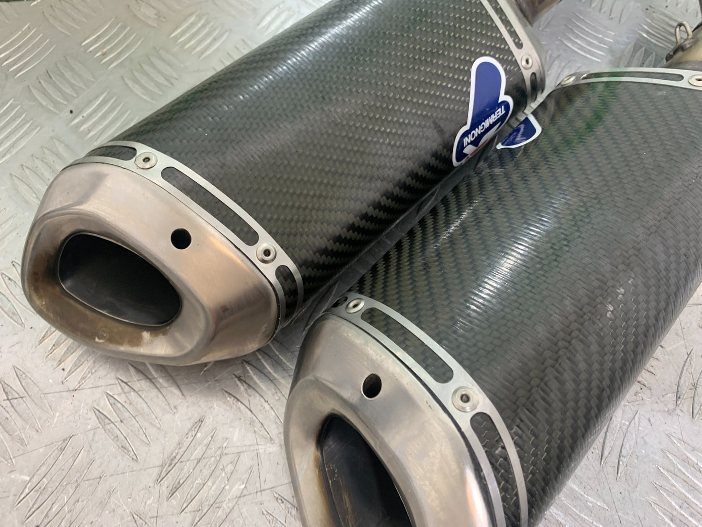 DUCATI 1198 S TERMIGNONI CARBON SILENCERS YEAR 2009-2011 (CMB1219)