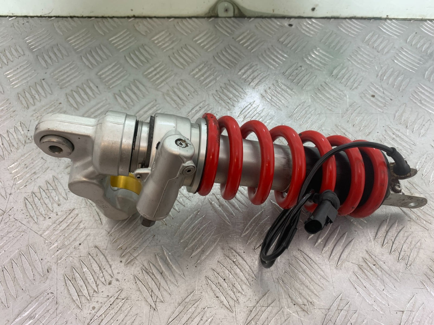 BMW S1000 RR REAR SHOCK   YEAR 2015-2018 (CMB1246)